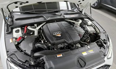 Audi A4 2021, 68954 км, за 16640.36 USD - фото 6