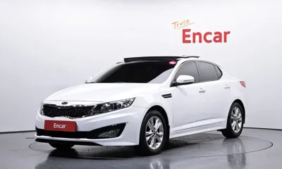 Kia K5 · 2011 год