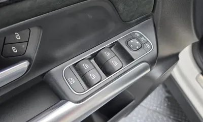 Mercedes-Benz GLA-Class 2023, 28737 км, за 26052.13 USD - фото 30