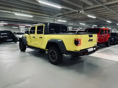 Jeep Gladiator 2023, 33856 км, за 30326.9 USD