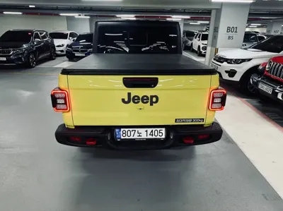 Jeep Gladiator 2023, 33856 км, за 30326.9 USD