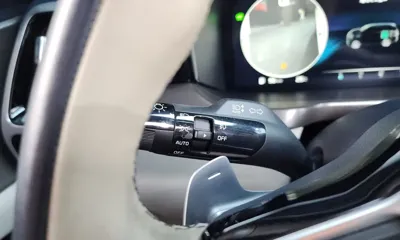 Kia Sorento 2023, 39142 км, за 22252.86 USD - фото 35