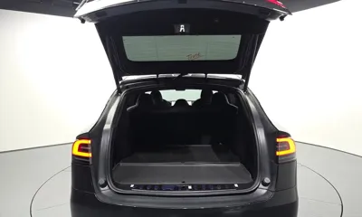 Tesla Model X 2026, 3470 км, за 101746.1 USD - фото 20