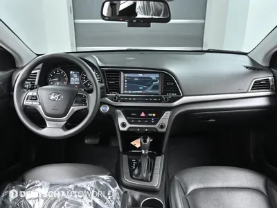 Hyundai Avante 2018, 65012 км, за 8131.68 USD - фото 7