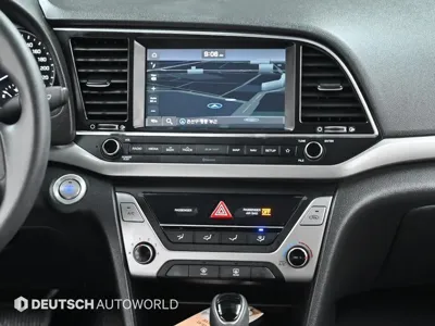 Hyundai Avante 2018, 65012 км, за 8131.68 USD - фото 14