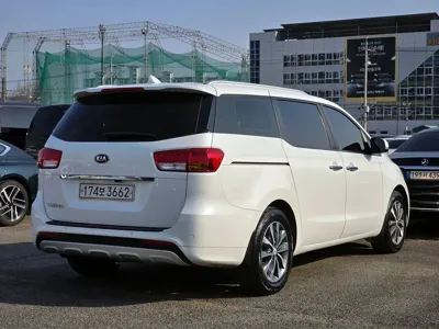 Kia Canival 2016, 206766 км, за 4398.06 USD