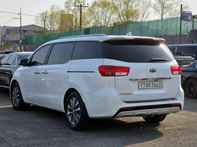 Kia Canival 2016, 206766 км, за 4398.06 USD - фото 19