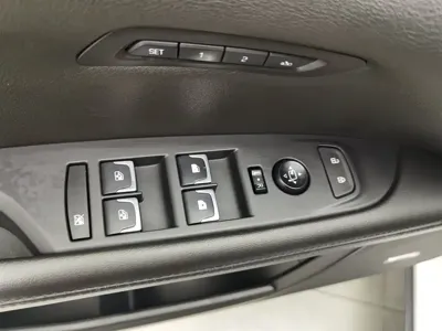 Cadillac CT6 2018, 83900 км, за 9914.6 USD - фото 9