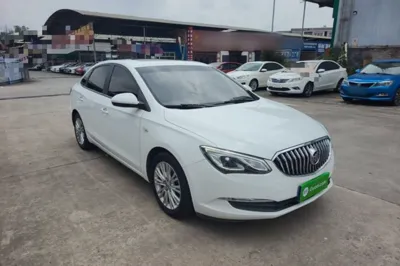 Buick GT 2017, 121900 км, за 5882 USD