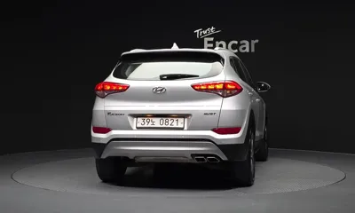 Hyundai Tucson 2017, 82098 км, за 6104.77 USD