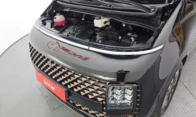 Hyundai Staria 2023, 16648 км, за 22909.28 USD - фото 6