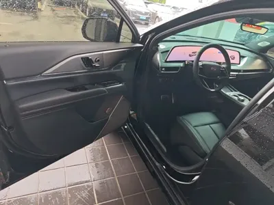 Cadillac XT5 2026, 900 км, за 39384.66 USD - фото 12