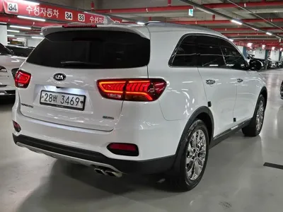 Kia Sorento 2018, 113231 км, за 11766.27 USD