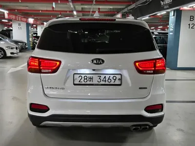 Kia Sorento 2018, 113231 км, за 11766.27 USD