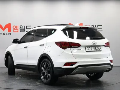 Hyundai Santafe 2016, 127146 км, за 9114.01 USD