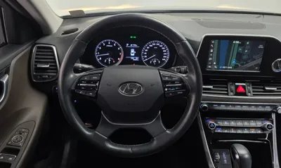 Hyundai Grandeur 2017, 26823 км, за 10402.04 USD - фото 13