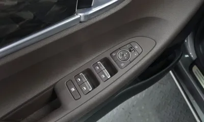 Hyundai Grandeur 2017, 26823 км, за 10402.04 USD - фото 18