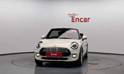 MINI Cooper Convertible 2019, 128272 км, за 9183.41 USD