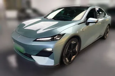 Deepal SL03 · 2022 год