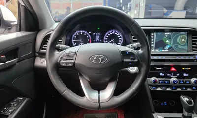 Hyundai Avante 2020, 60651 км, за 8013.03 USD - фото 13