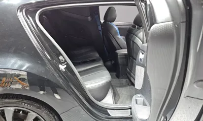 Hyundai Veloster 2016, 146602 км, за 3973.51 USD - фото 12