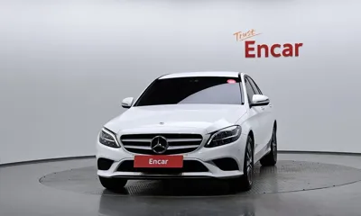 Mercedes-Benz C-Class 2019, 60109 км, за 15165.55 USD