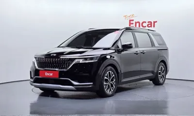 Kia Canival · 2021 год