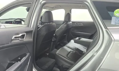 Kia Sportage 2023, 121646 км, за 11567.96 USD - фото 12