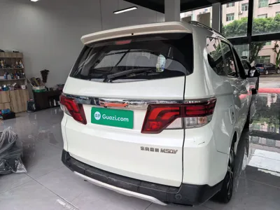 Venucia M50V
