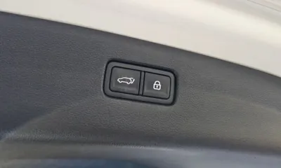 Genesis GV80 2020, 26365 км, за 31729.27 USD - фото 26