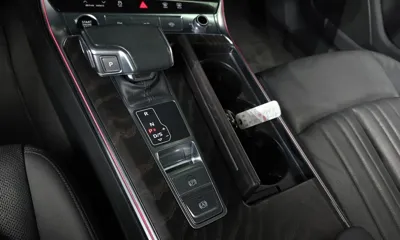 Audi A6 2021, 74355 км, за 20054.38 USD - фото 9