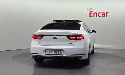 Kia K7 2016, 113496 км, за 8523.29 USD