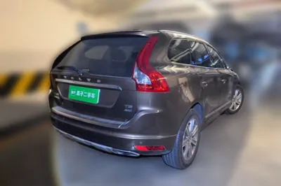 Volvo XC60 2016, 115500 км, за 8786 USD