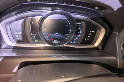 Volvo XC60 2016, 115500 км, за 8786 USD - фото 9