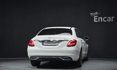 Mercedes-Benz C-Class 2021, 43819 км, за 21671.62 USD