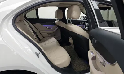 Mercedes-Benz C-Class 2021, 43819 км, за 21671.62 USD - фото 12