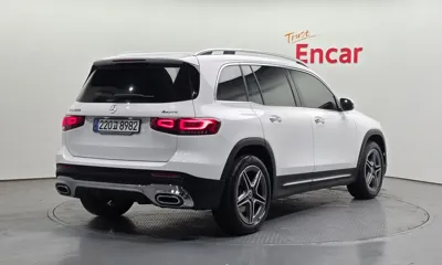 Mercedes-Benz GLB-Class 2023, 61523 км, за 21937.51 USD