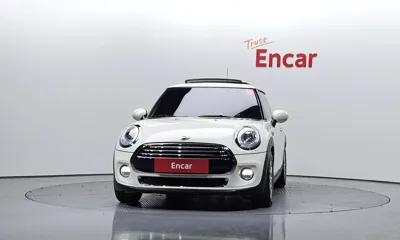 MINI Cooper 2014, 49908 км, за 7393.46 USD