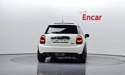 MINI Cooper 2014, 49908 км, за 7393.46 USD