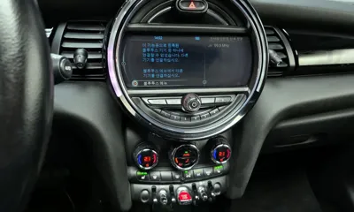 MINI Cooper 2014, 49908 км, за 7393.46 USD - фото 14
