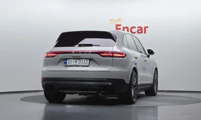 Porsche Cayenne 2022, 25472 км, за 65051.74 USD