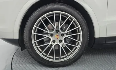 Porsche Cayenne 2022, 25472 км, за 65051.74 USD
