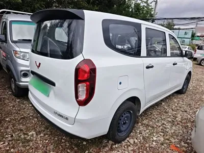 Wuling Hongguang EV 2025, 200 км, за 7525.52 USD - фото 7