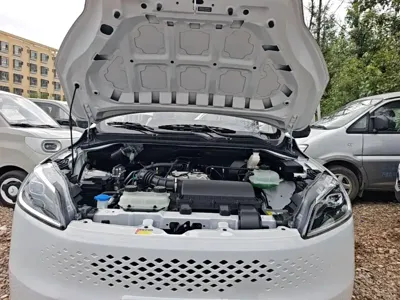 Wuling Hongguang EV 2025, 200 км, за 7525.52 USD - фото 20