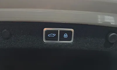Hyundai Grandeur 2023, 32172 км, за 22725.78 USD - фото 35