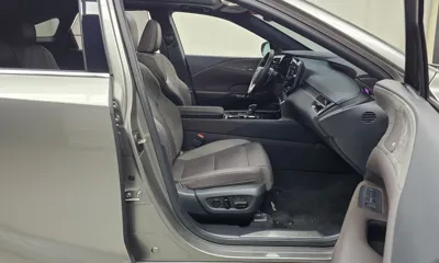 Lexus RX 2024, 30515 км, за 52703.61 USD - фото 26