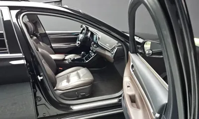 Hyundai Grandeur 2019, 155072 км, за 9117.94 USD - фото 10