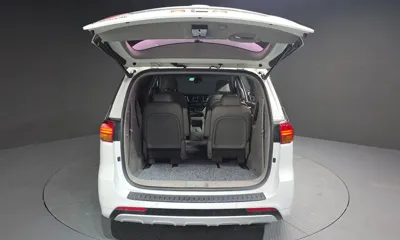 Kia Canival 2018, 128546 км, за 9205.29 USD - фото 20