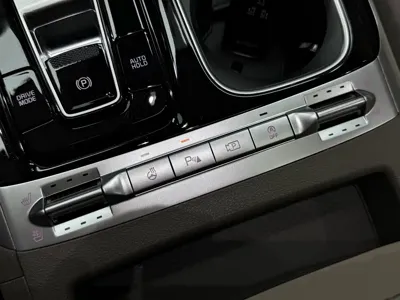 Kia Carnival 2021, 29000 км, за 27376.1 USD - фото 13