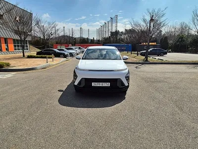 Hyundai Kona 2023, 49411 км, за 10437.18 USD